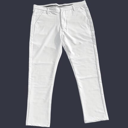 white pant